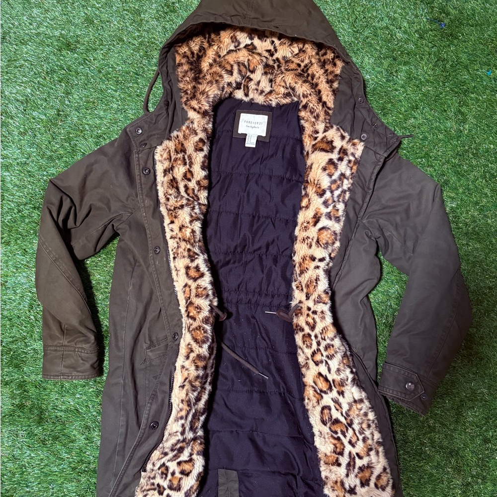 Leopard print fur Forever 21 hooded parka jacket